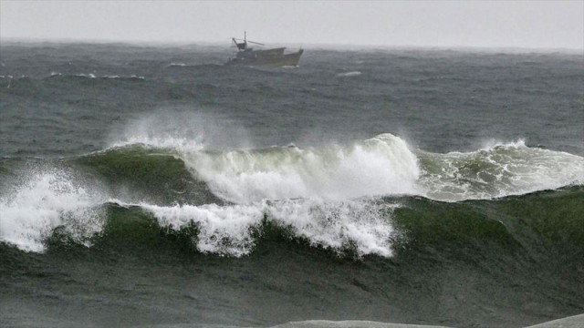 ঘূর্ণিঝড় মোন্থার আগমন : ভারতের ৩ রাজ্যে সতর্কতা জারি