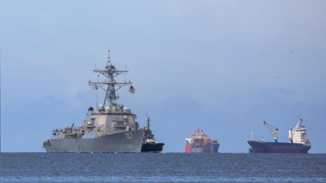 ভেনেজুয়েলার কাছে মার্কিন নৌবাহিনী, ব্রাজিলের ‘গভীর উদ্বেগ’