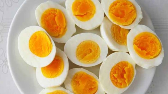 ডিমের কমলা, না হলুদ কুসুম কোনটি বেশি স্বাস্থ্যকর?