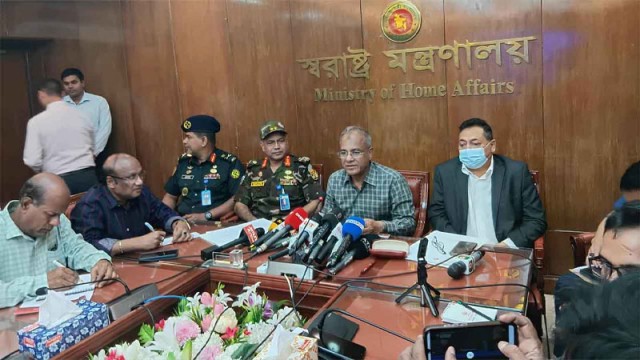 ১৩ নভেম্বরকে ঘিরে প্যাট্রোলিং বাড়ানো হয়েছে