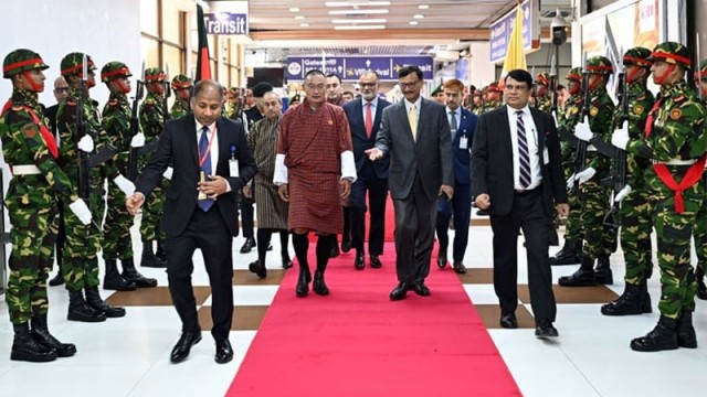 ঢাকা ছাড়লেন ভুটানের প্রধানমন্ত্রী