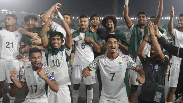 ভারতকে হারানো পর বোনাস ঘোষণা করায় আরও উচ্ছ্বসিত বাংলাদেশ দল