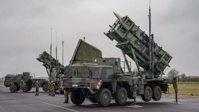 আকাশ প্রতিরক্ষায় ইউক্রেনের প্যাট্রিয়ট ক্ষেপণাস্ত্র