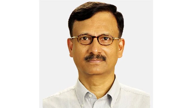 হাসিনাকে ফেরত দিতে দিল্লির অপেক্ষায় ঢাকা