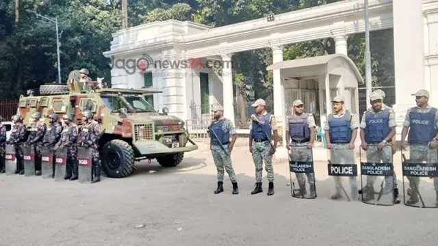 ট্রাইব্যুনাল এলাকায় কড়া নিরাপত্তা